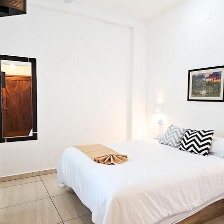 La Familia Hotel San Blas Buitenkant foto